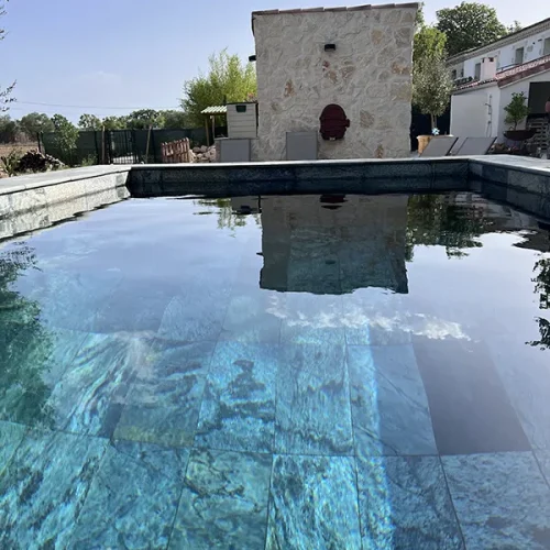 Pierre de Bali Format reguliers 40x60cm Piscines 8